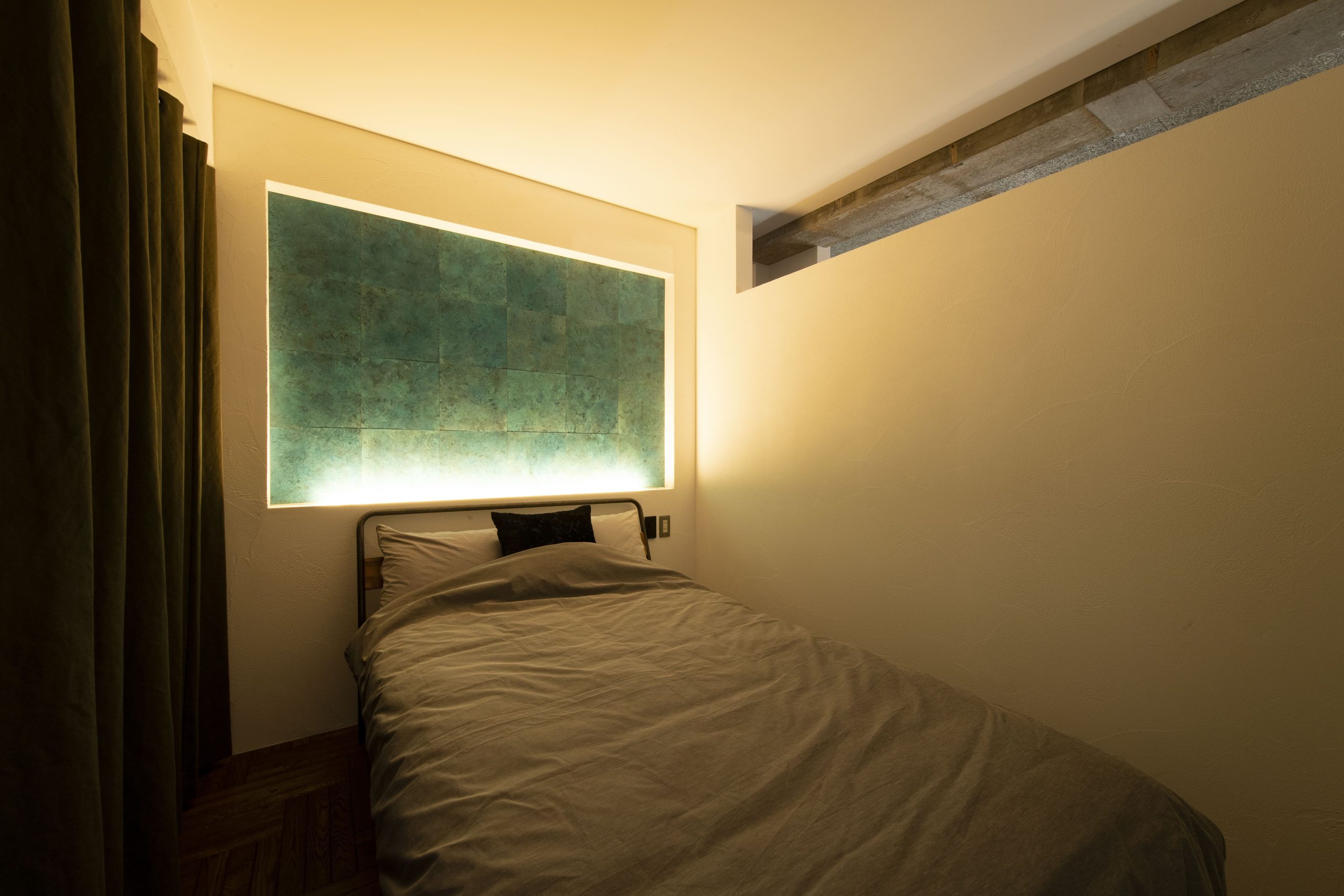 わくわく。隠れ家に住まう。