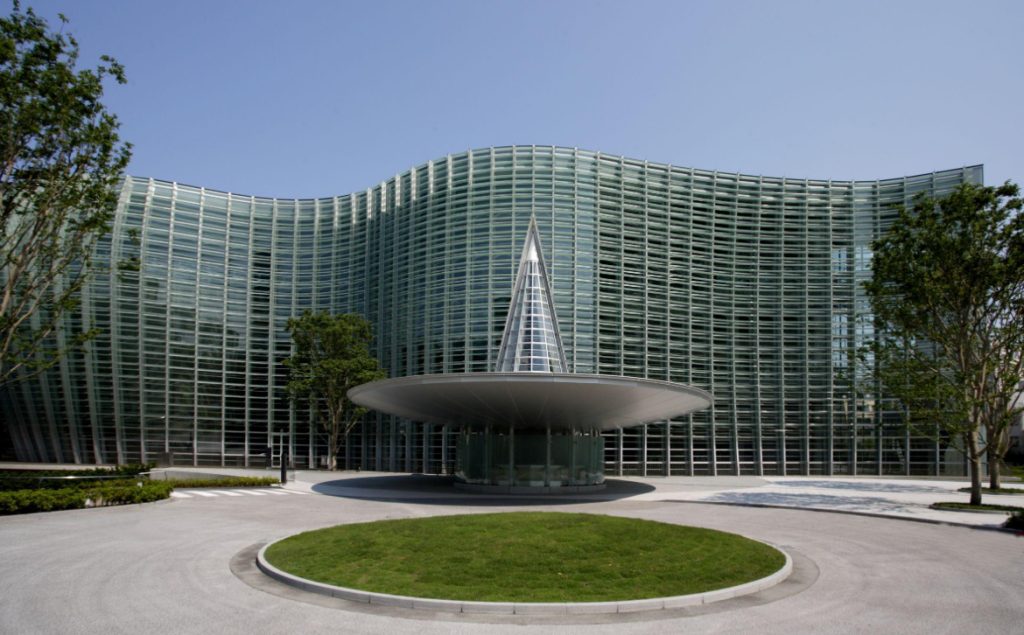 国立新美術館 外観