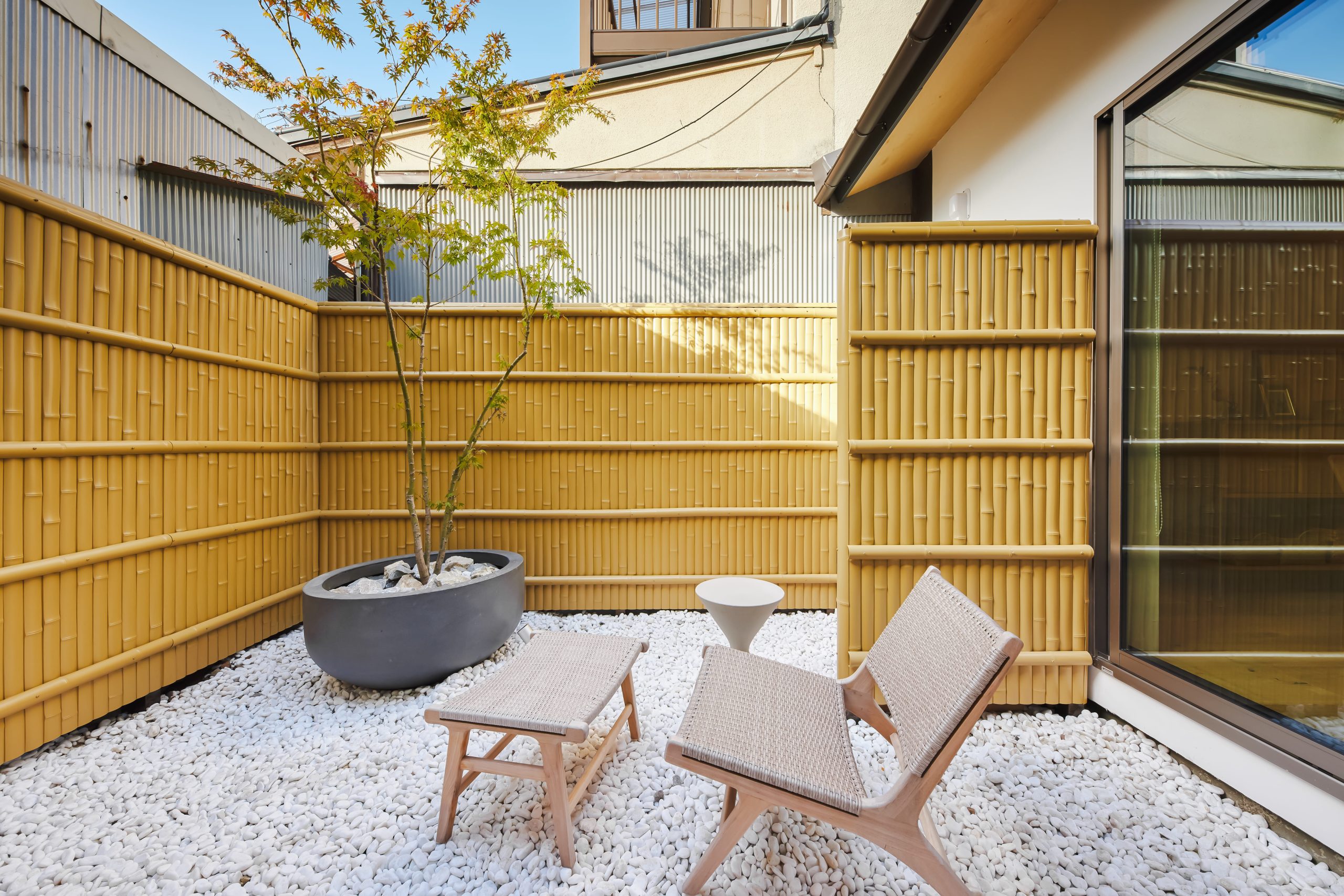 京都の町家を現代のデザインでフルリノベーション