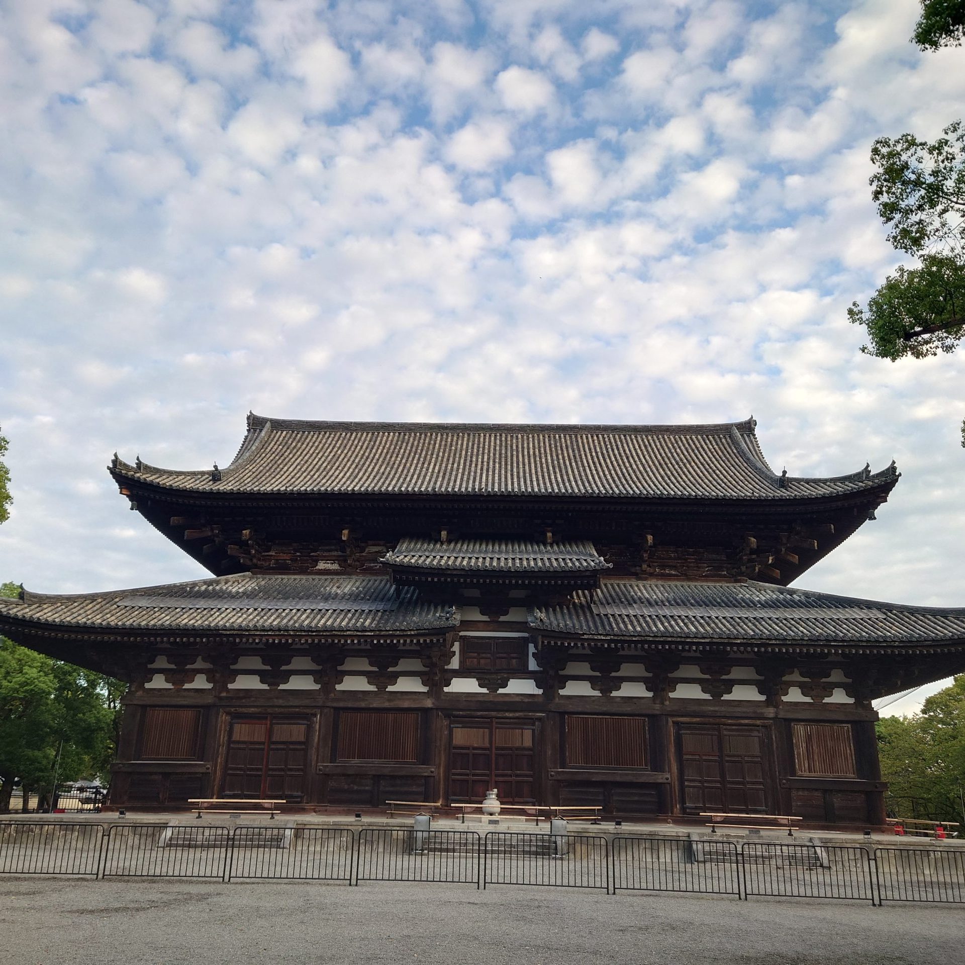 地震に対応する建物