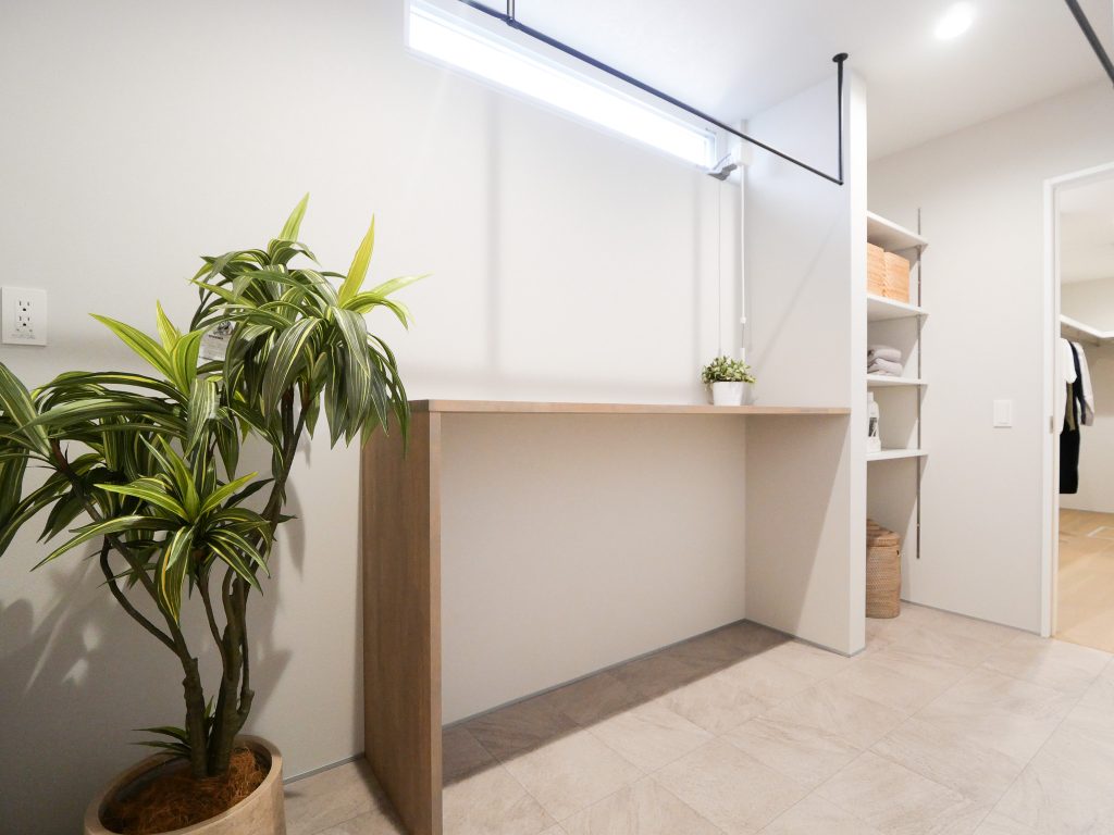平屋　滋賀県　彦根市　ハイスタッド　ハイドア　ハイサッシ　収納　家事動線