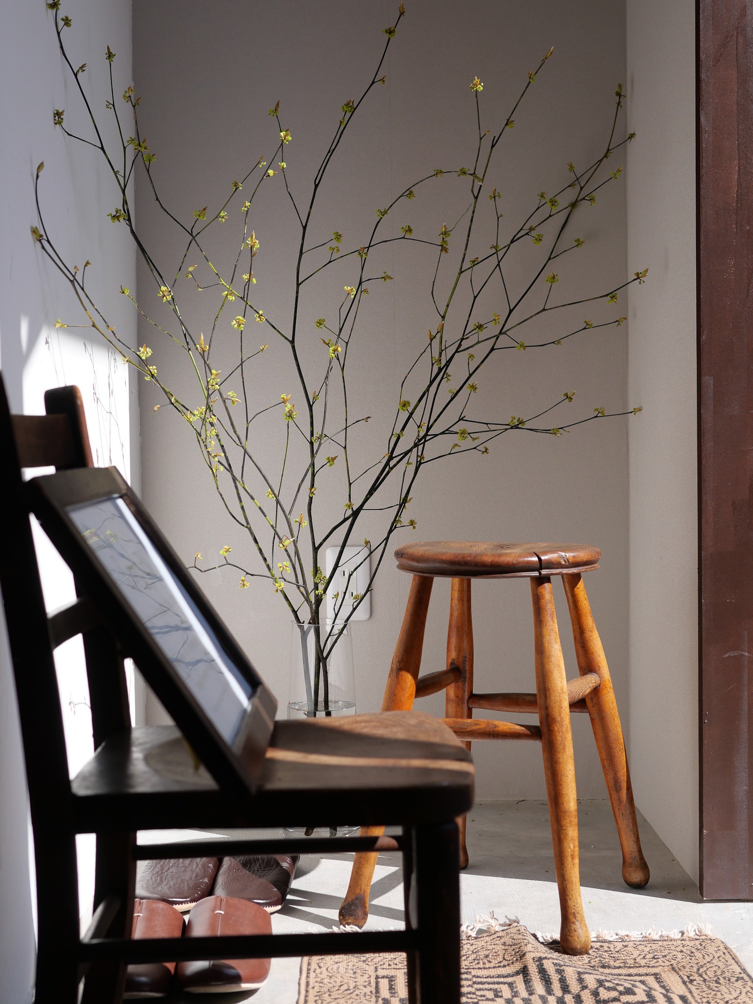 入り口からの動線が美しいプライベートサロン